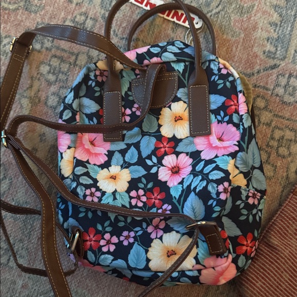 UNIONBAY Floral Backpack - Blue and Pink - Picture 3 of 4